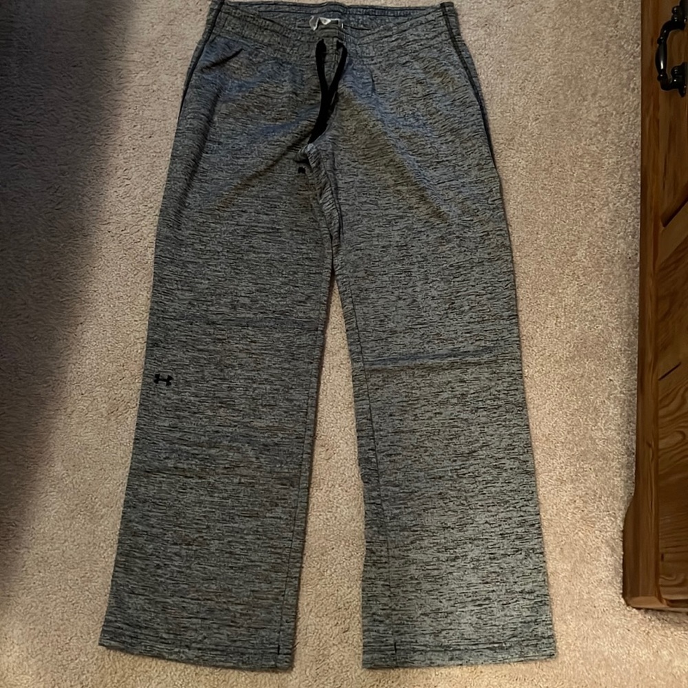 Under Armour sweatpants Size M